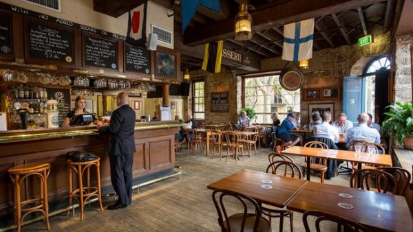 Guillaume At Bennelong