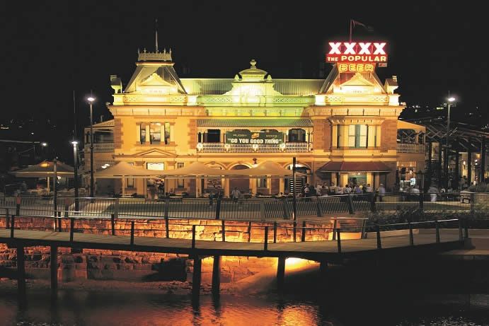 Breakfast Creek Hotel