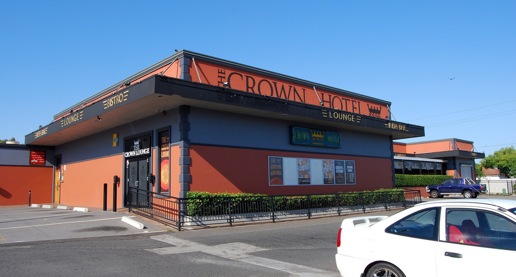 Crown Hotel