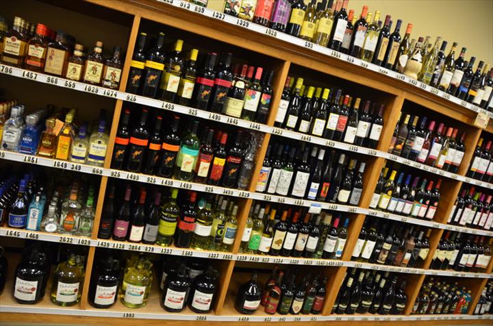 Dickson Liquor Store