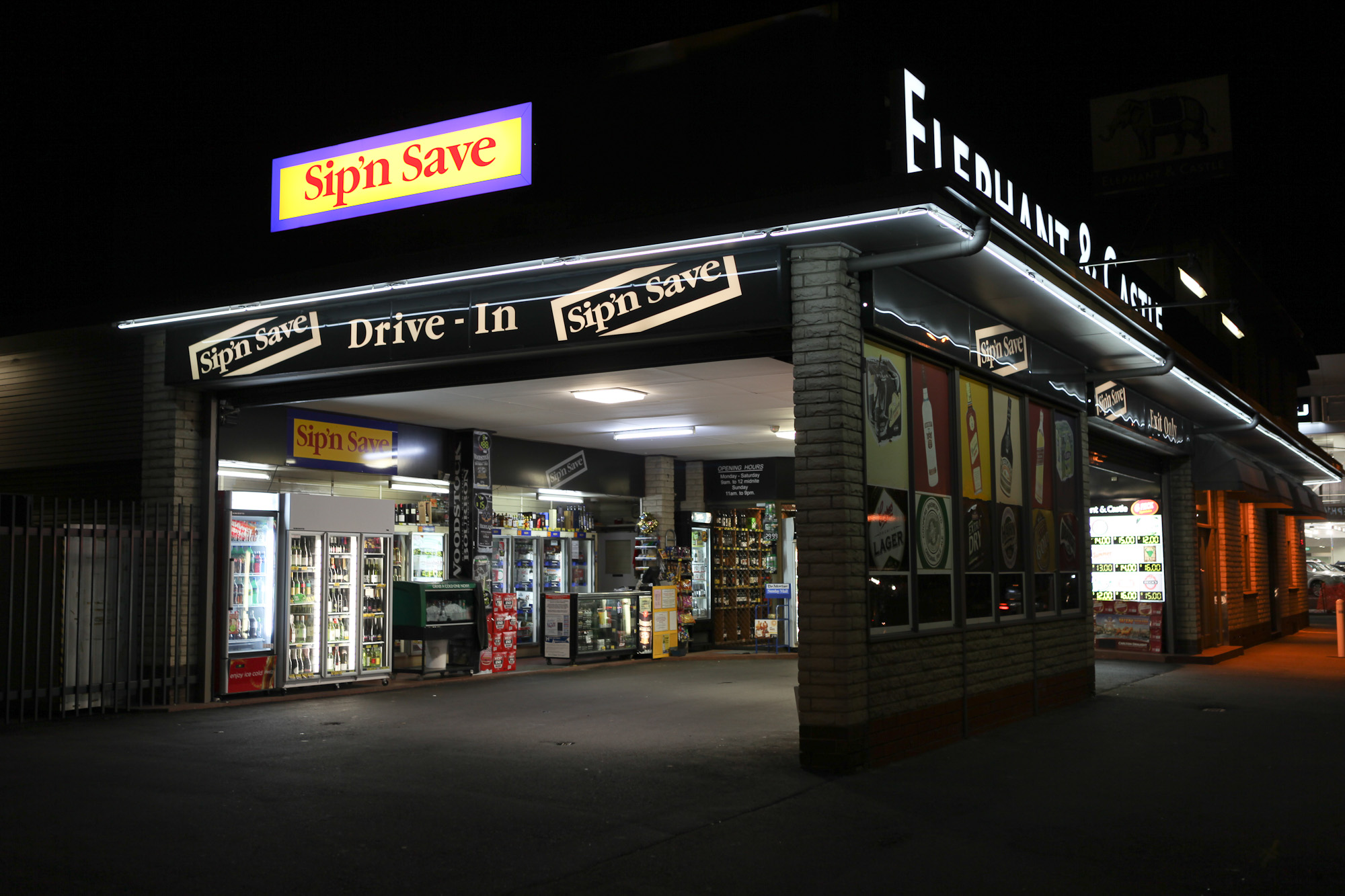 Elephant & Castle Hotel