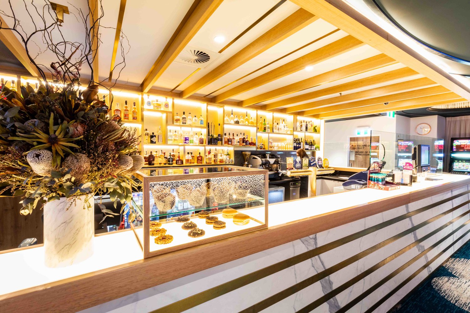 Broadbeach Tavern Liars Bar