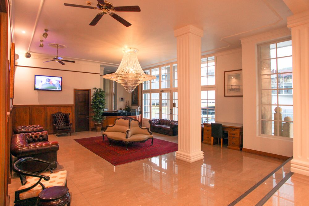 Astor Metropole Hotel & Apartments