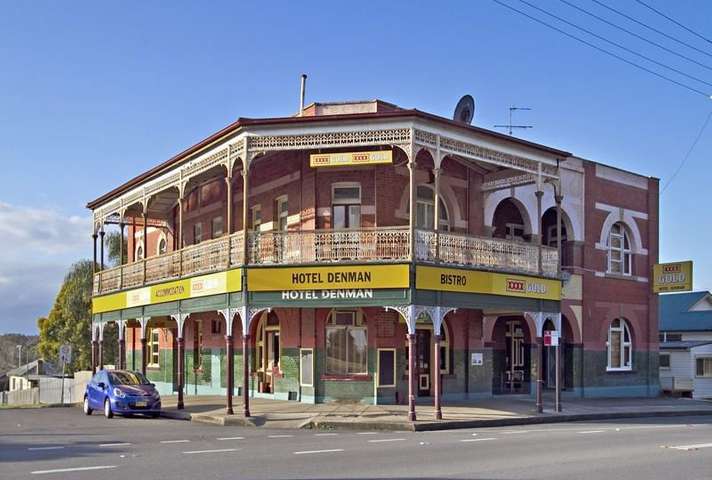 Hotel Denman