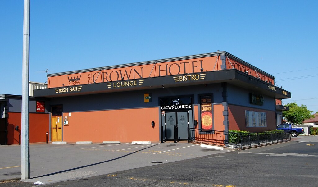 Crown Hotel