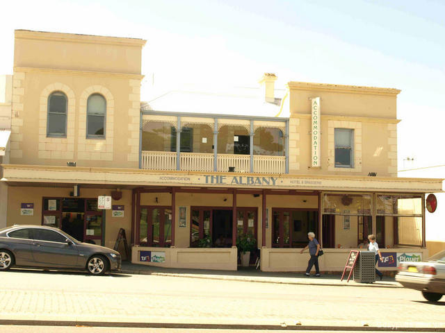 Albany Hotel